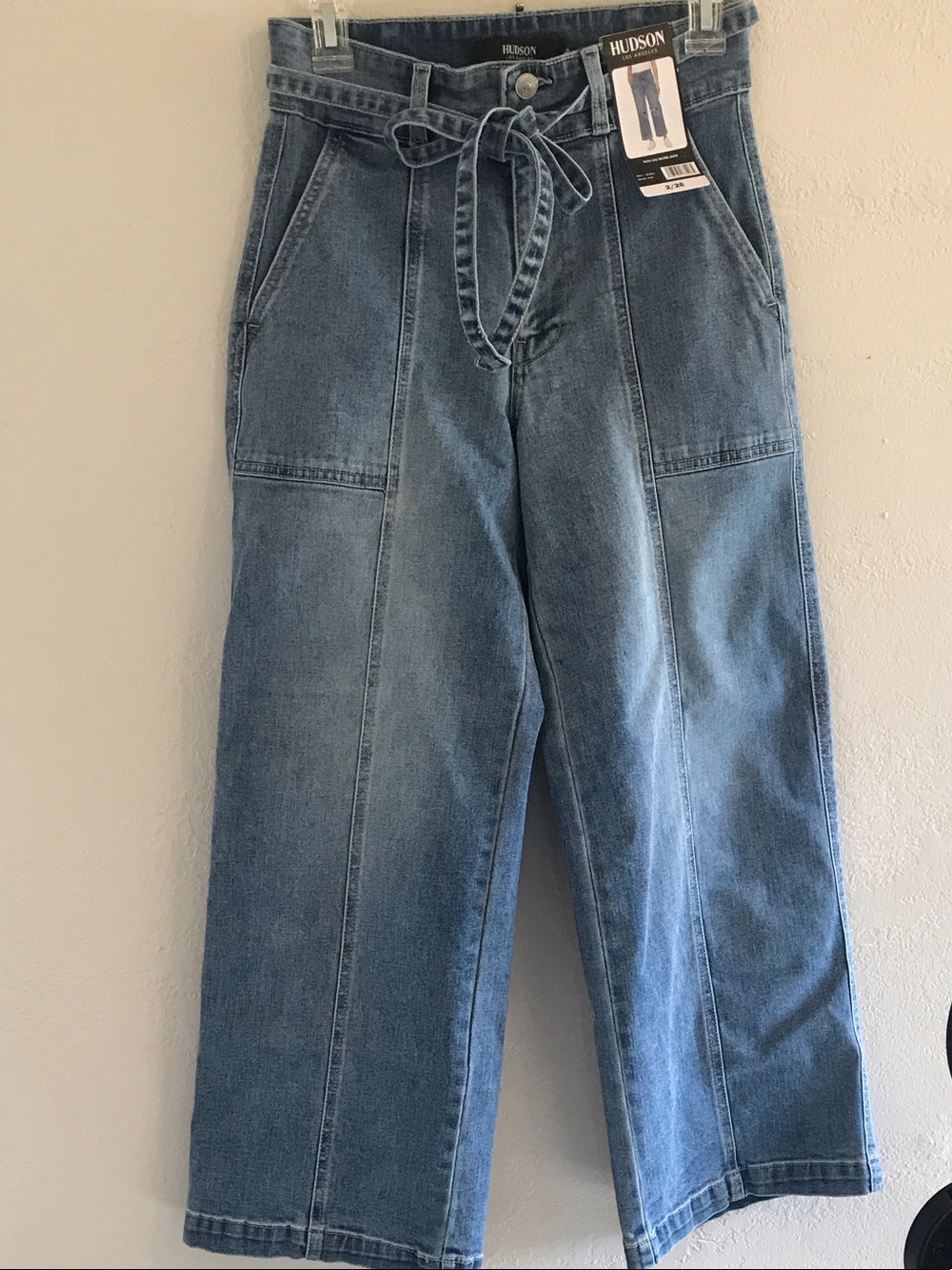 Hudson Jeans Cropped Wide Leg Jeans with Belt